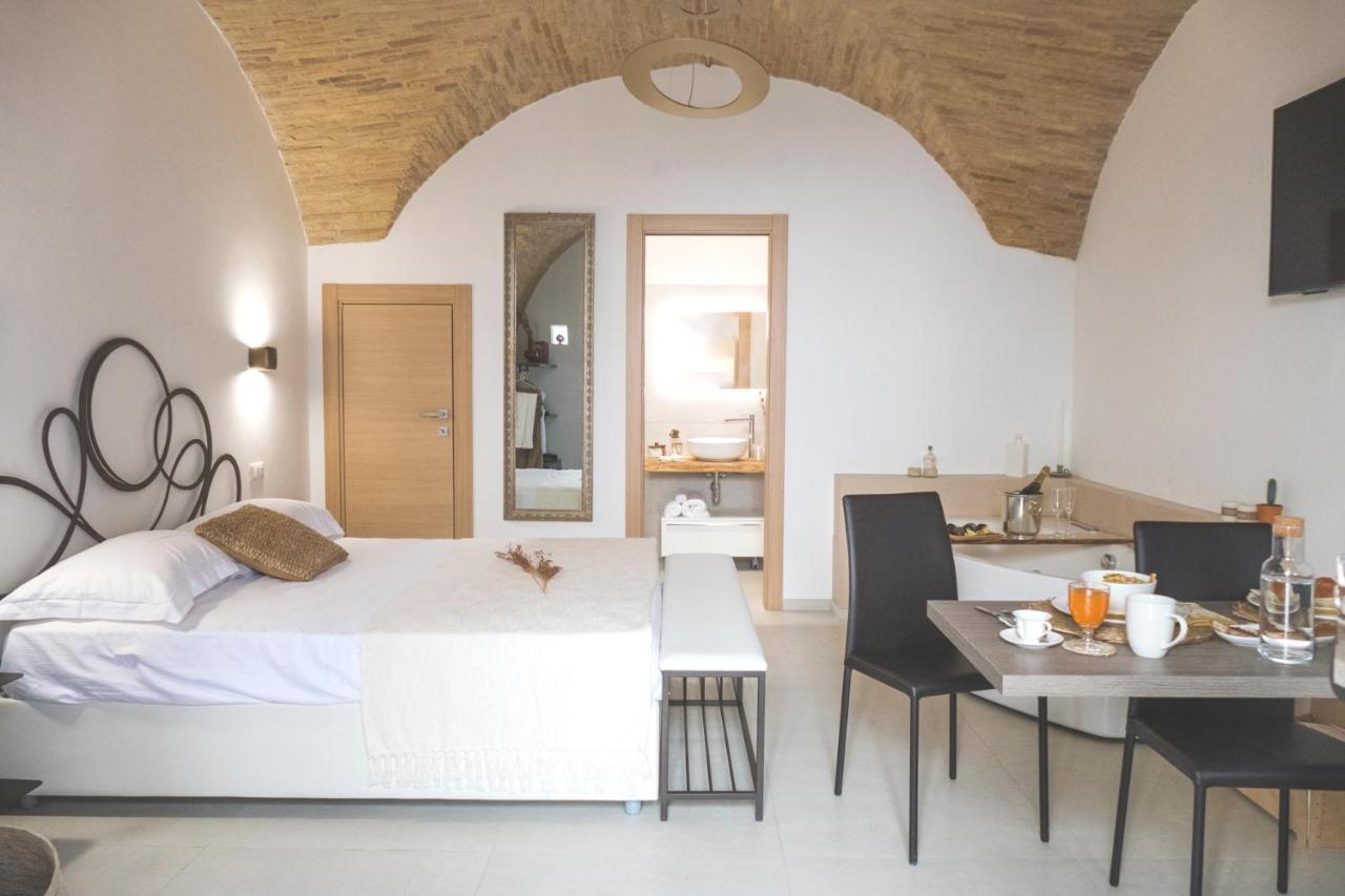 Le Dimore Del Borgo - Room & Breakfast Campomarino  Luaran gambar